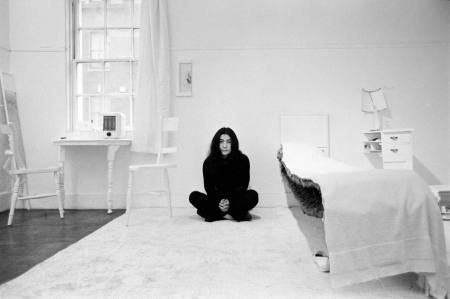 YOKO ONO: MUSIC OF THE MIND Ausstellung Berlin