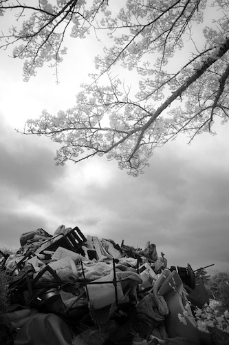 Images from Fukushima and all parts of Japan: INVISIBLESCAPES by Daisaku Oozu